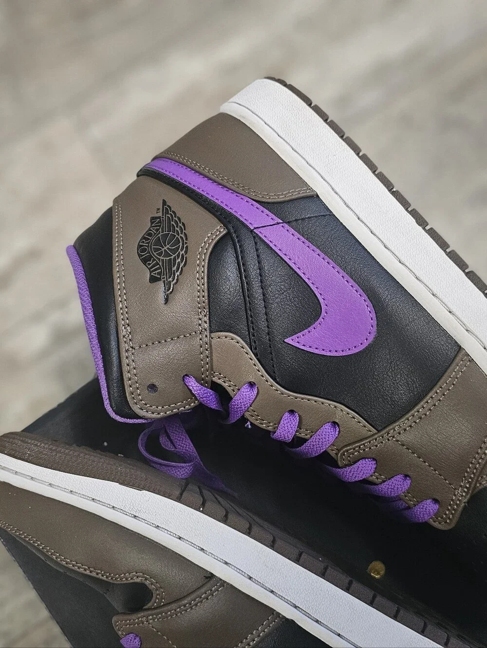 Nike Air Jordan 1 Mid
